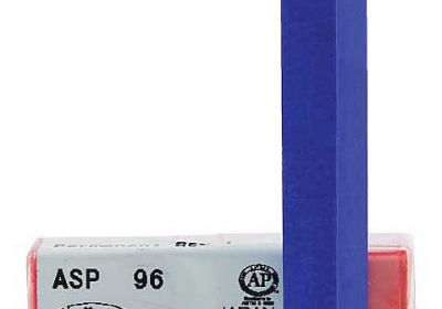 Holbein Artists' Pastel 82 Red Purple III