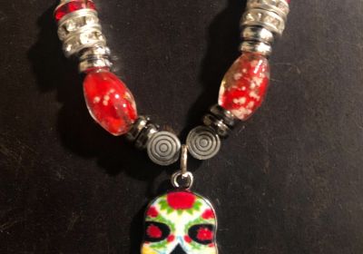 Scull in Pink, Glass Beads, Necklace 